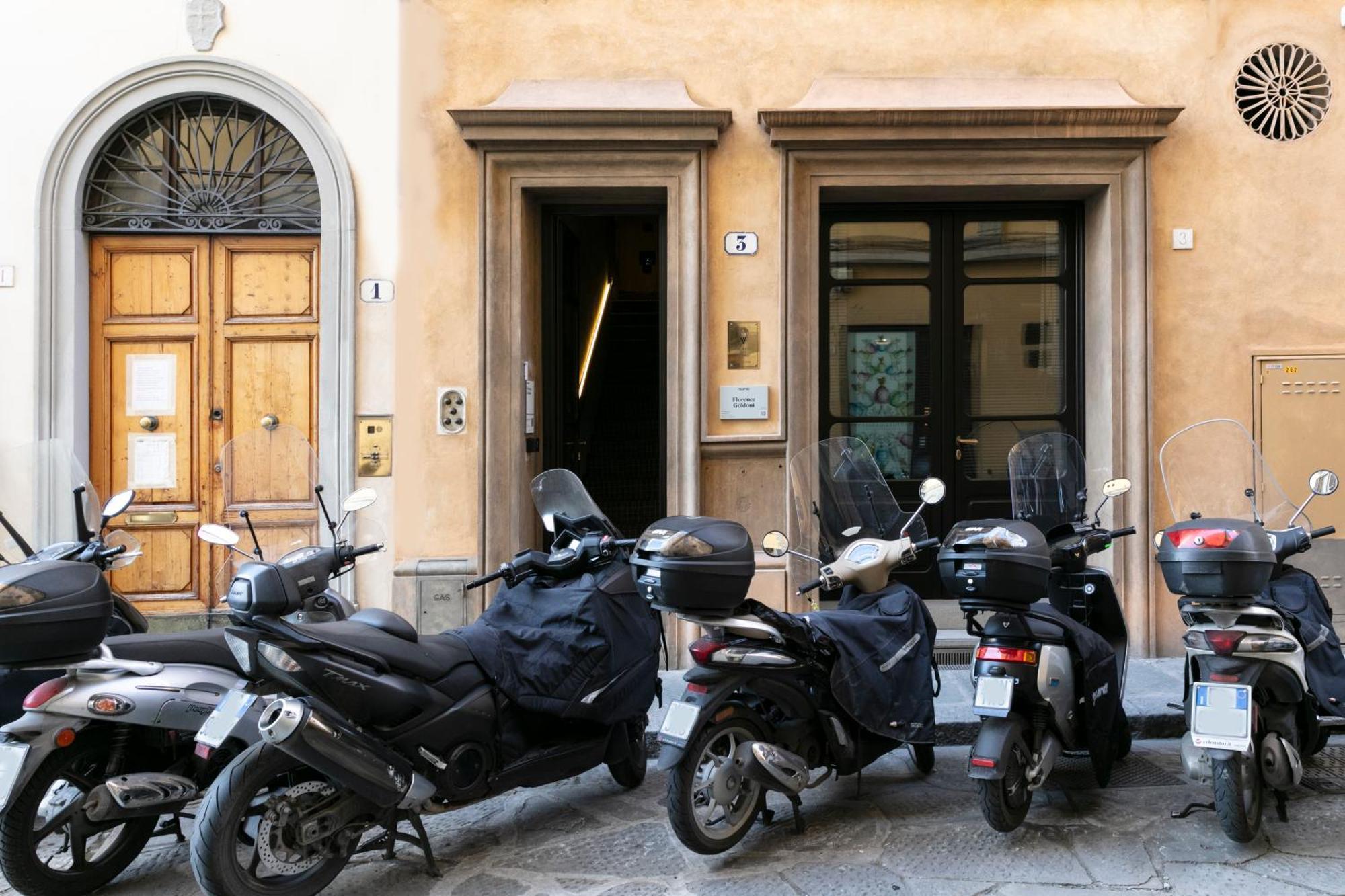 Numa Florence Palazzo Moro Экстерьер фото