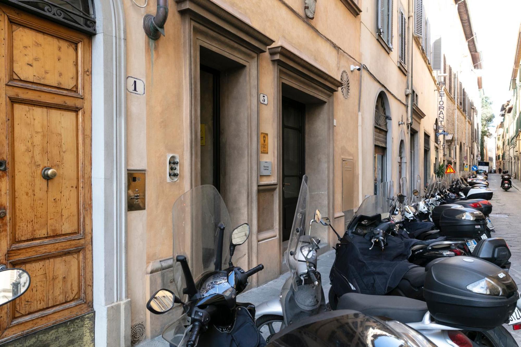 Numa Florence Palazzo Moro Экстерьер фото